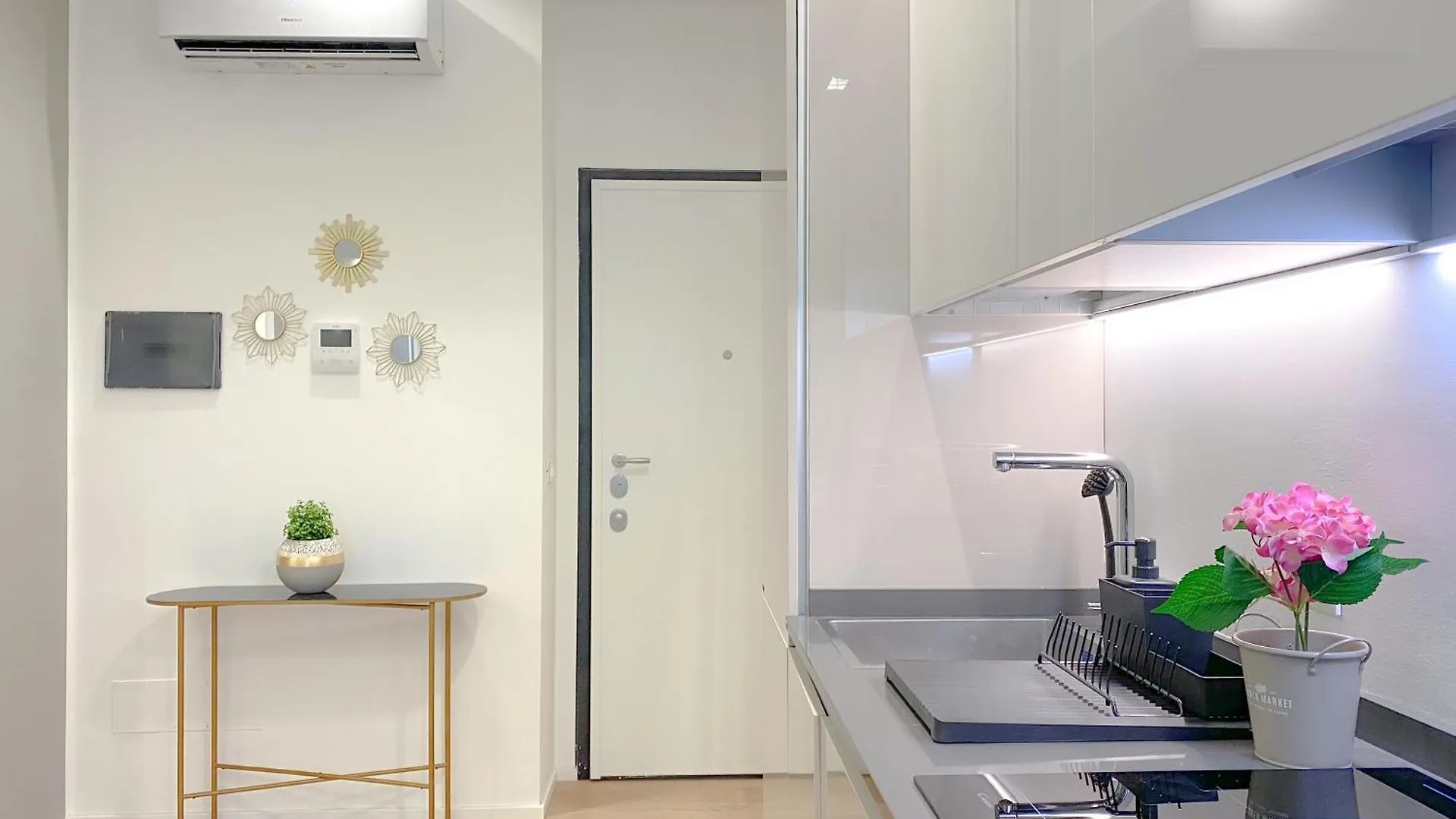 Апартаменты Meravigli Duomo Suite 2 Милан